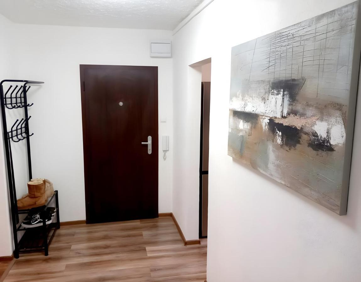 Stylovy Apartman V Samorine Apartment Екстериор снимка